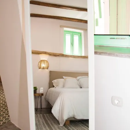 Apartment Urban Oasis *