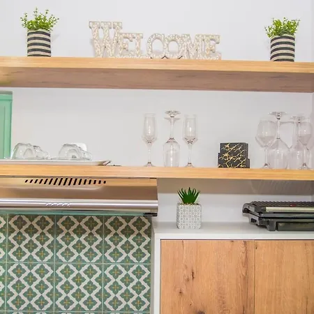 Urban Oasis Apartment Ermoupoli