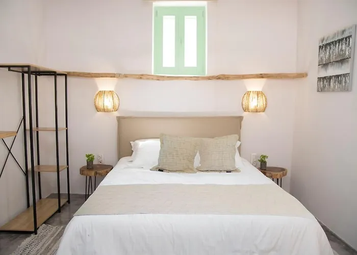 Urban Oasis * Ermoupoli